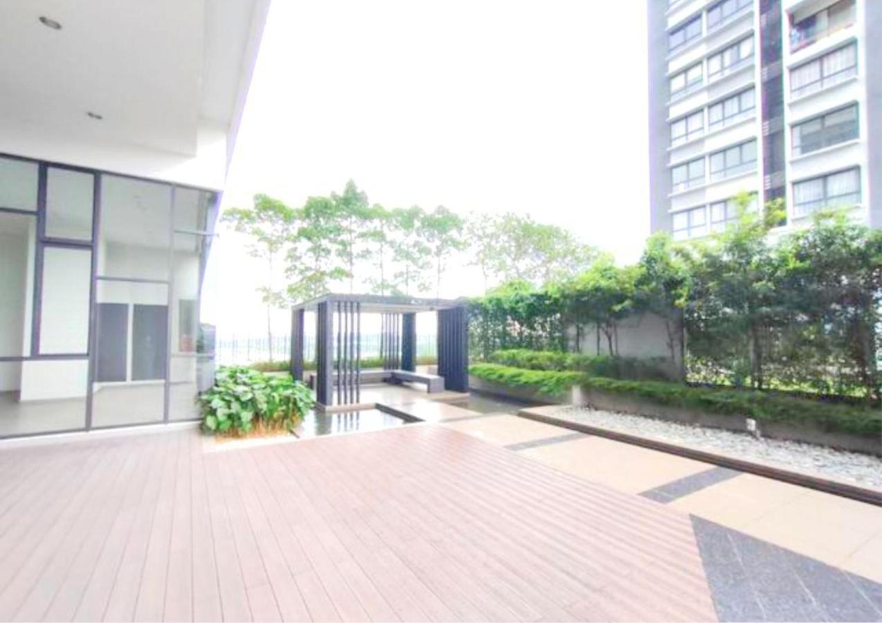 Beauty Mrt-Linked Unit, Dsara Sentral Sovo #Ds3 Apartment Sungai Buloh Exterior photo